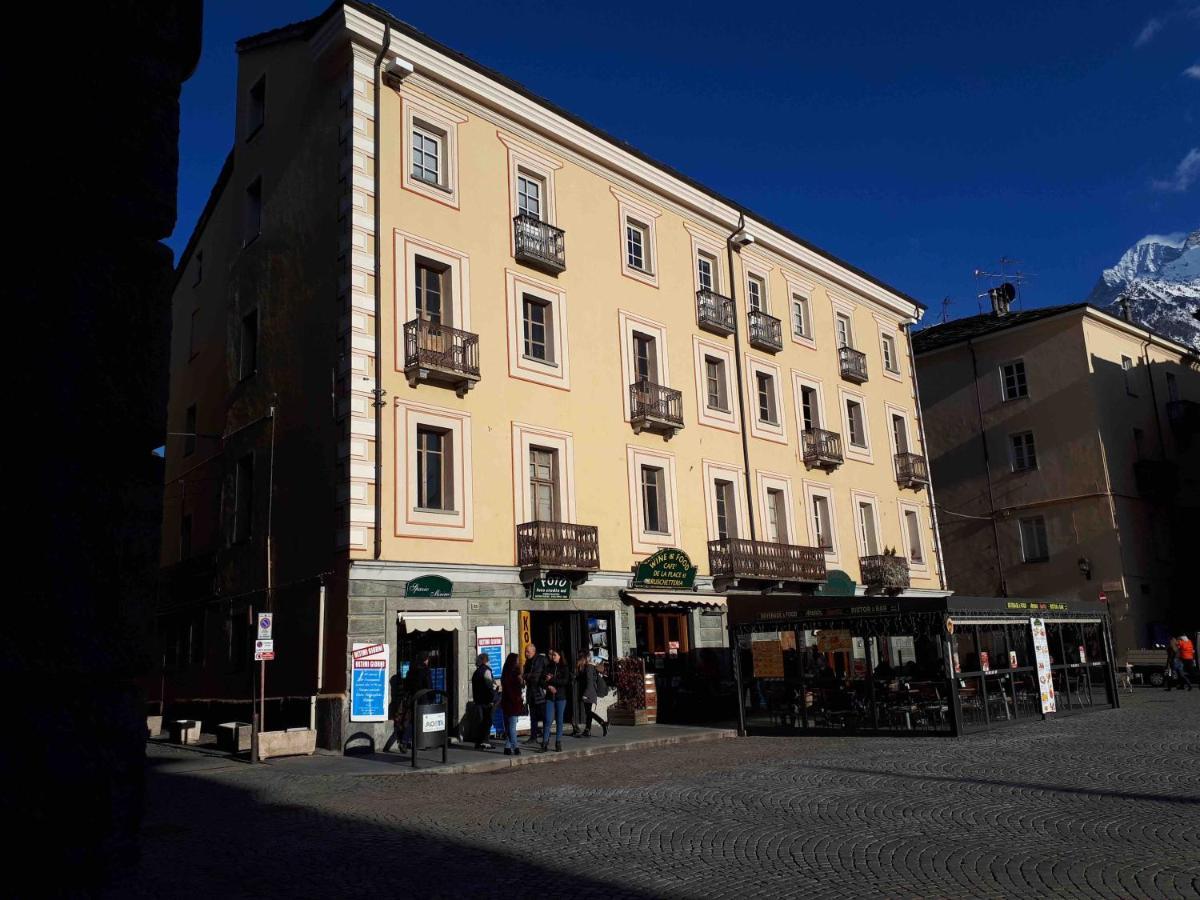 Ferienwohnung Les Fleuves - Buthier Aosta Exterior foto